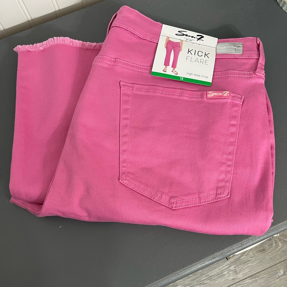 Seven7 Women's High Rise Cropped Pink Kick Flare Jeans - Size 18 NWT